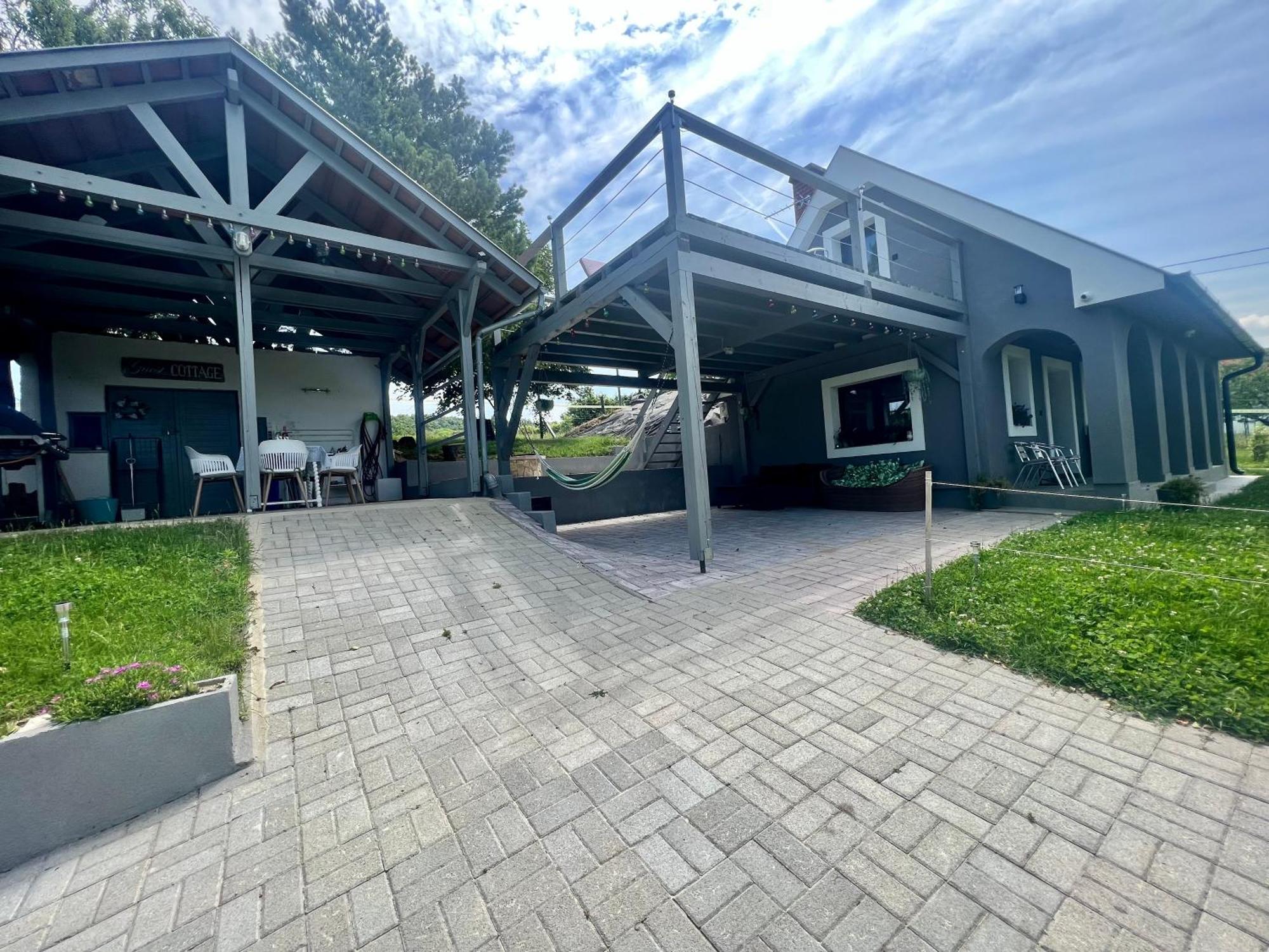Völgyhíd Village Balaton Kőröshegy Exterior foto